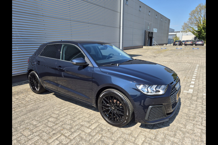 Audi A1 SPORTBACK 25 TFSI Pro Line,Automaat, Navigatie,virtueel Dash, Carplay/Andriod, Parkeersensoren,