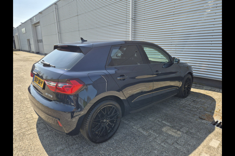 Audi A1 SPORTBACK 25 TFSI Pro Line,Automaat, Navigatie,virtueel Dash, Carplay/Andriod, Parkeersensoren,