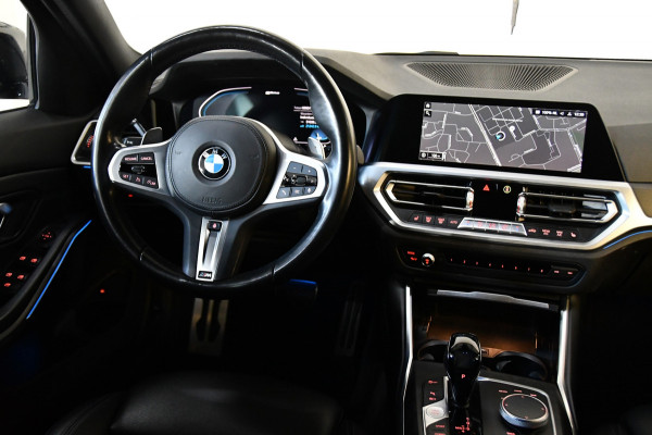 BMW 3-serie 330e M-pakket, Applecarplay, Sfeerverlichting