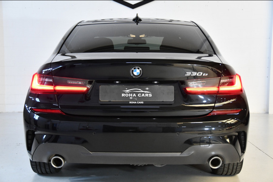 BMW 3-serie 330e M-pakket, Applecarplay, Sfeerverlichting