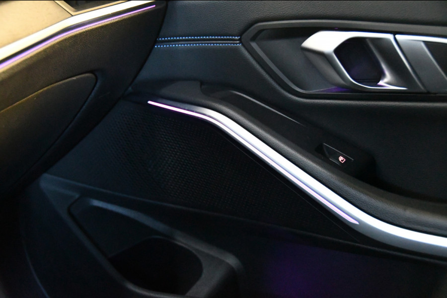 BMW 3-serie 330e M-pakket, Applecarplay, Sfeerverlichting