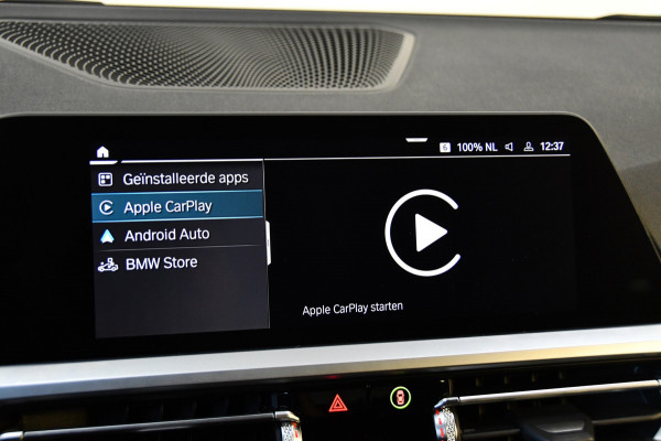 BMW 3-serie 330e M-pakket, Applecarplay, Sfeerverlichting