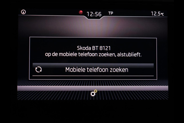 Škoda Octavia 1.5 TSI Ambition Business | Automaat | Trekhaak | Carplay | Navigatie | Parkeerhulp | Climate control | Bluetooth | Cruise control