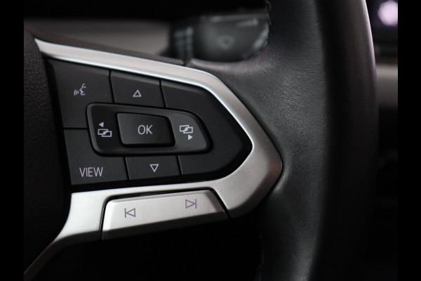 Volkswagen Golf 1.0 TSI Life | Carplay | Navigatie | Adaptive cruise | Full LED | Digital Cockpit | Sfeerverlichting | Climate control | Bluetooth | Parkeerhulp