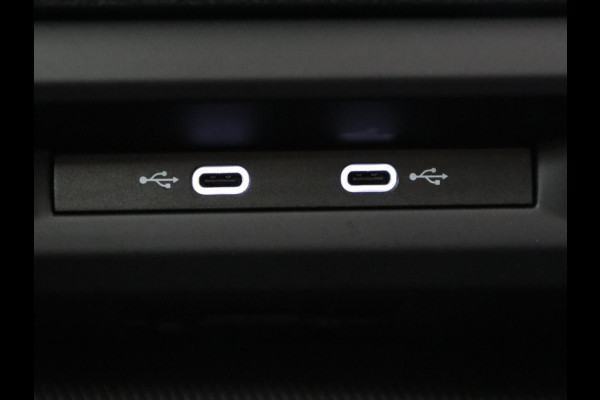 Volkswagen Golf 1.0 TSI Life | Carplay | Navigatie | Adaptive cruise | Full LED | Digital Cockpit | Sfeerverlichting | Climate control | Bluetooth | Parkeerhulp