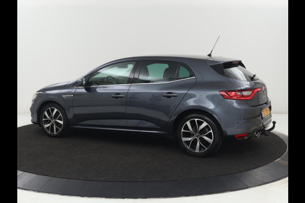 Renault Mégane 1.3 TCe Bose | Camera | Carplay | Park Assist | Navigatie | Half leder | Keyless | Climate control | DAB+ | Bluetooth | Cruise control | Dodehoek detectie