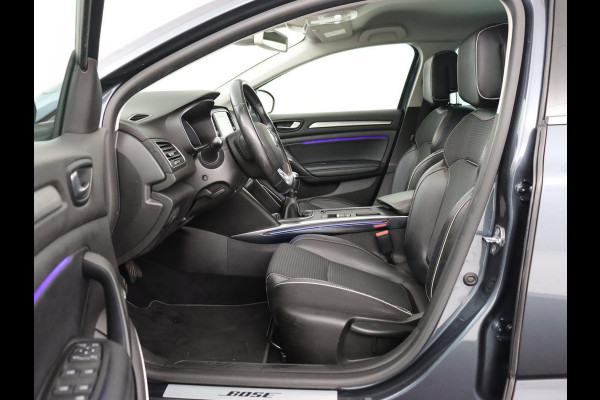 Renault Mégane 1.3 TCe Bose | Camera | Carplay | Park Assist | Navigatie | Half leder | Keyless | Climate control | DAB+ | Bluetooth | Cruise control | Dodehoek detectie