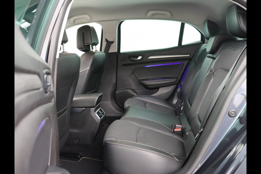 Renault Mégane 1.3 TCe Bose | Camera | Carplay | Park Assist | Navigatie | Half leder | Keyless | Climate control | DAB+ | Bluetooth | Cruise control | Dodehoek detectie