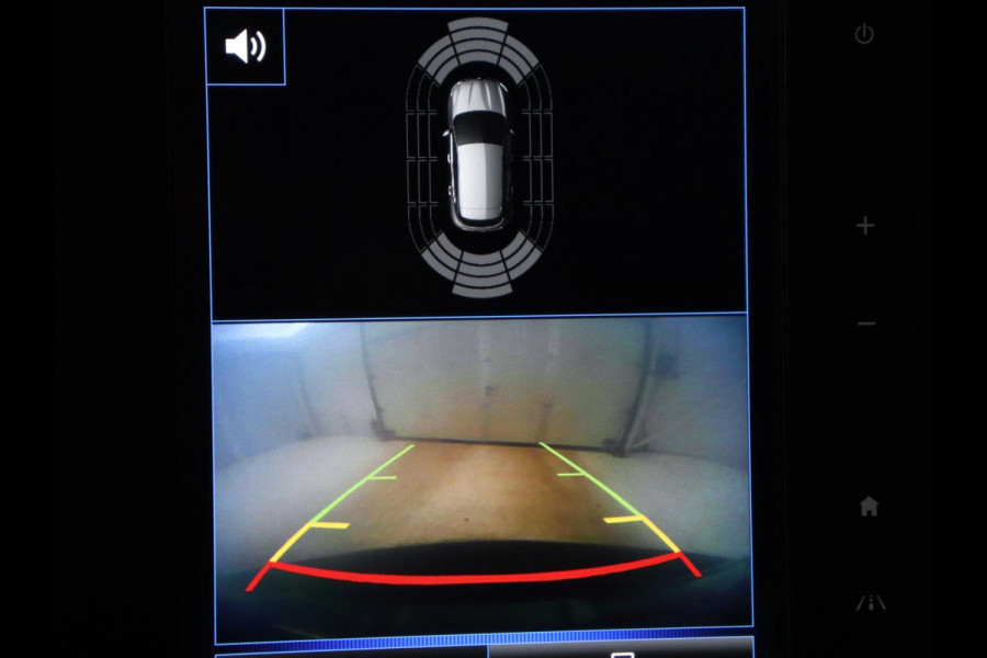 Renault Mégane 1.3 TCe Bose | Camera | Carplay | Park Assist | Navigatie | Half leder | Keyless | Climate control | DAB+ | Bluetooth | Cruise control | Dodehoek detectie