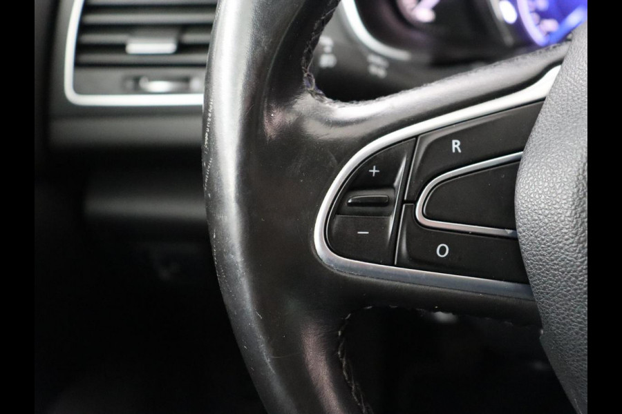 Renault Mégane 1.3 TCe Bose | Camera | Carplay | Park Assist | Navigatie | Half leder | Keyless | Climate control | DAB+ | Bluetooth | Cruise control | Dodehoek detectie