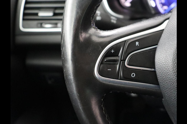 Renault Mégane 1.3 TCe Bose | Camera | Carplay | Park Assist | Navigatie | Half leder | Keyless | Climate control | DAB+ | Bluetooth | Cruise control | Dodehoek detectie