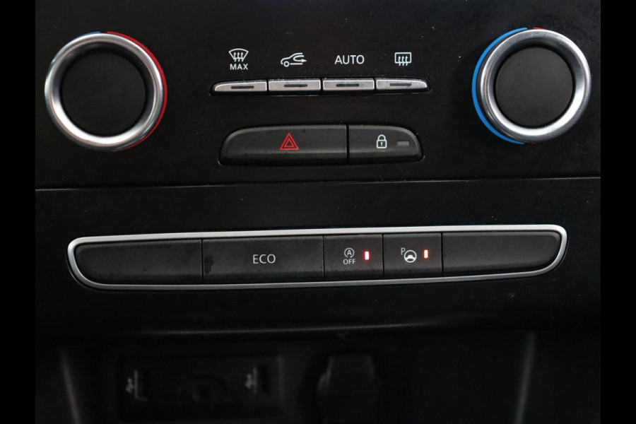 Renault Mégane 1.3 TCe Bose | Camera | Carplay | Park Assist | Navigatie | Half leder | Keyless | Climate control | DAB+ | Bluetooth | Cruise control | Dodehoek detectie