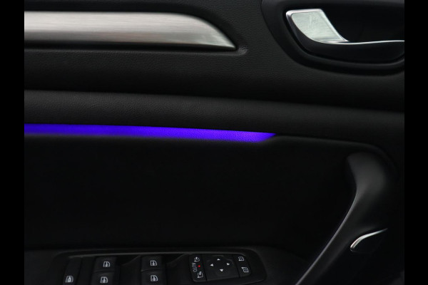 Renault Mégane 1.3 TCe Bose | Camera | Carplay | Park Assist | Navigatie | Half leder | Keyless | Climate control | DAB+ | Bluetooth | Cruise control | Dodehoek detectie