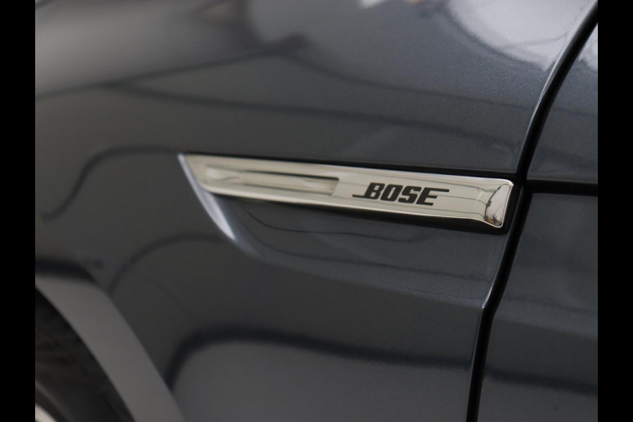 Renault Mégane 1.3 TCe Bose | Camera | Carplay | Park Assist | Navigatie | Half leder | Keyless | Climate control | DAB+ | Bluetooth | Cruise control | Dodehoek detectie