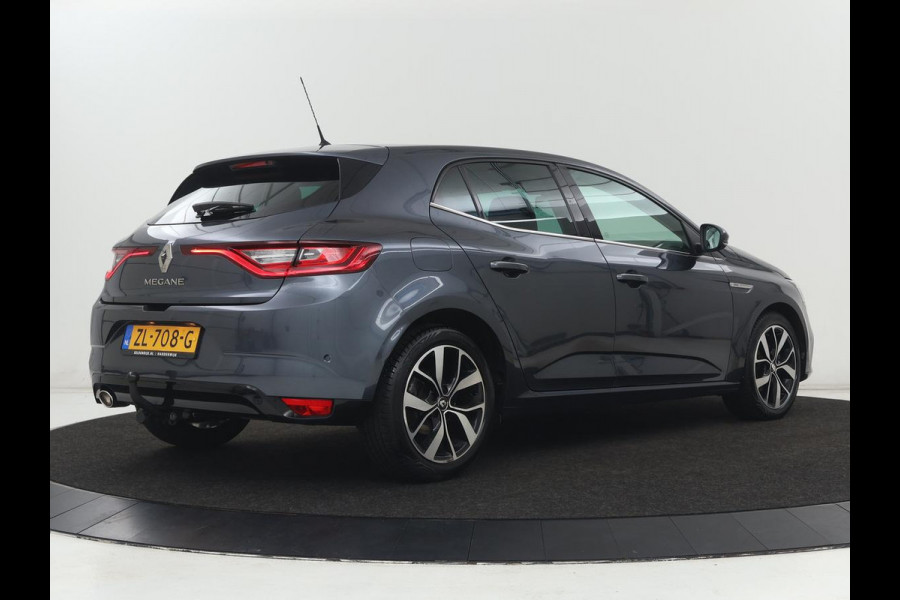 Renault Mégane 1.3 TCe Bose | Camera | Carplay | Park Assist | Navigatie | Half leder | Keyless | Climate control | DAB+ | Bluetooth | Cruise control | Dodehoek detectie