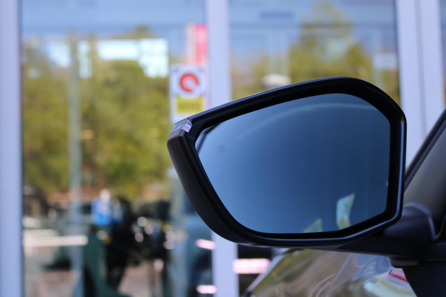 Citroën C4 C4 1.2 HYbrid 145PK MAX | HEAD UP DISPLAY | CAMERA VOOR + ACHTER | NAVIGATIE | DRAADLOZE TELEFOONLADER | FULL LED KOPLAMPEN | DRAADLOZE APPLE CARPLAY/ANDROID AUTO | 18" LICHTMETALEN VELGEN | ADAPTIVE CRUISE CONTROL | CLIMATE CONTROL | LEDEREN BEKLEDING | DAB+ RADIO | KEYLESS ENTRY/START |