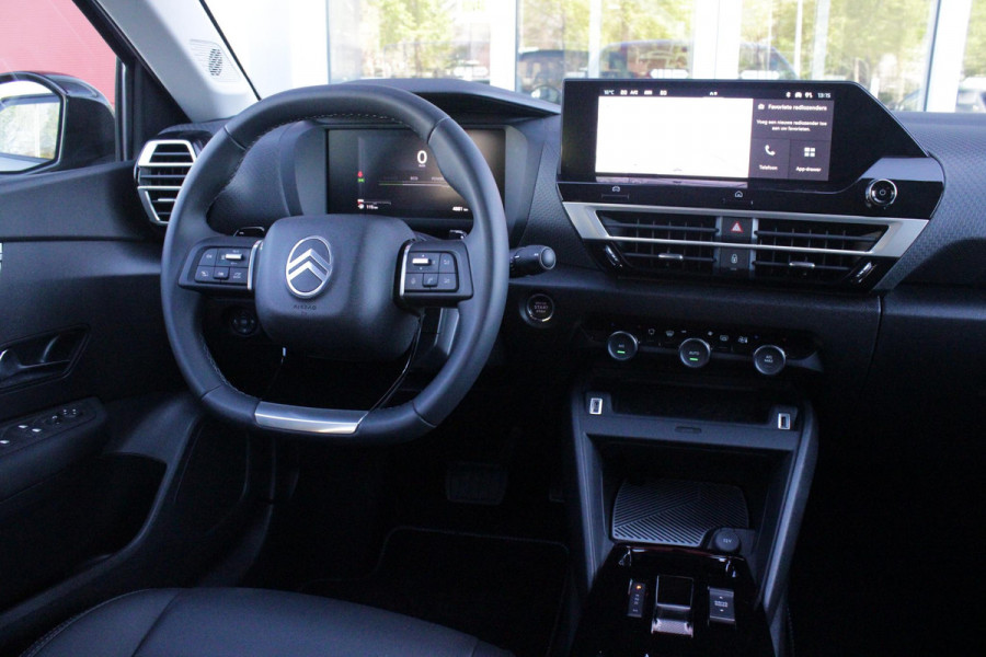 Citroën C4 C4 1.2 HYbrid 145PK MAX | HEAD UP DISPLAY | CAMERA VOOR + ACHTER | NAVIGATIE | DRAADLOZE TELEFOONLADER | FULL LED KOPLAMPEN | DRAADLOZE APPLE CARPLAY/ANDROID AUTO | 18" LICHTMETALEN VELGEN | ADAPTIVE CRUISE CONTROL | CLIMATE CONTROL | LEDEREN BEKLEDING | DAB+ RADIO | KEYLESS ENTRY/START |