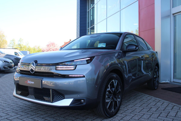 Citroën C4 C4 1.2 HYbrid 145PK MAX | HEAD UP DISPLAY | CAMERA VOOR + ACHTER | NAVIGATIE | DRAADLOZE TELEFOONLADER | FULL LED KOPLAMPEN | DRAADLOZE APPLE CARPLAY/ANDROID AUTO | 18" LICHTMETALEN VELGEN | ADAPTIVE CRUISE CONTROL | CLIMATE CONTROL | LEDEREN BEKLEDING | DAB+ RADIO | KEYLESS ENTRY/START |