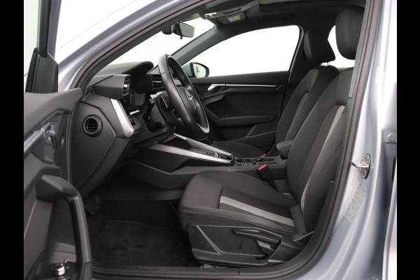 Audi A3 40 TFSIe Edition | SOH 94% | Panoramadak | Carplay | Virtual Cockpit | Climate control | Parkeerhulp | Cruise control | Bluetooth | Full LED | DAB | PHEV | Plug In