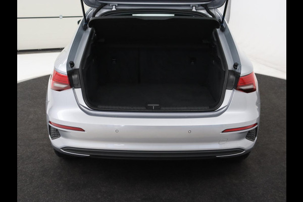 Audi A3 40 TFSIe Edition | SOH 94% | Panoramadak | Carplay | Virtual Cockpit | Climate control | Parkeerhulp | Cruise control | Bluetooth | Full LED | DAB | PHEV | Plug In