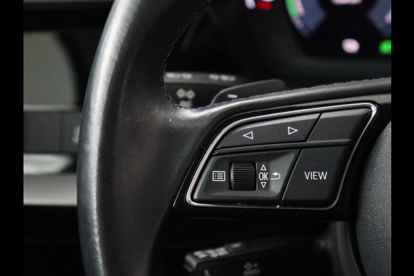 Audi A3 40 TFSIe Edition | SOH 94% | Panoramadak | Carplay | Virtual Cockpit | Climate control | Parkeerhulp | Cruise control | Bluetooth | Full LED | DAB | PHEV | Plug In