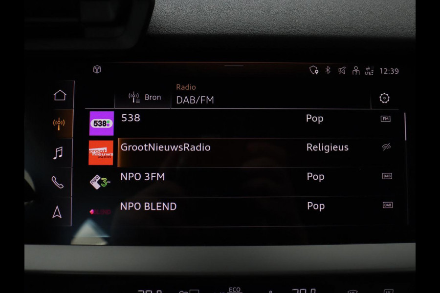 Audi A3 40 TFSIe Edition | SOH 94% | Panoramadak | Carplay | Virtual Cockpit | Climate control | Parkeerhulp | Cruise control | Bluetooth | Full LED | DAB | PHEV | Plug In