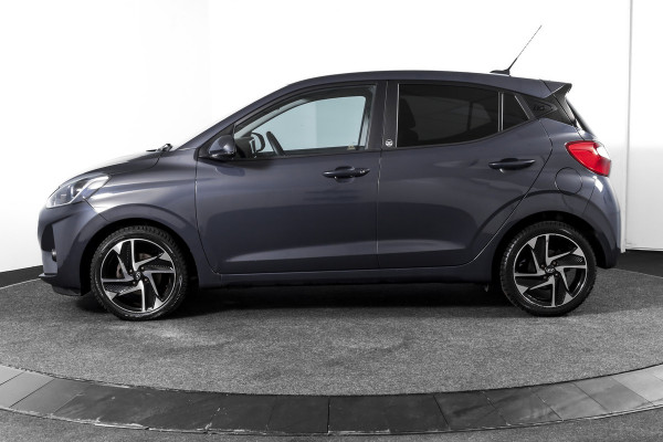 Hyundai i10 1.0 Comfort Smart | Cruise | Stoel-+Stuurverw. | PDC | Camera | NAV + App. Connect | Airco | DAB | LM 16" |