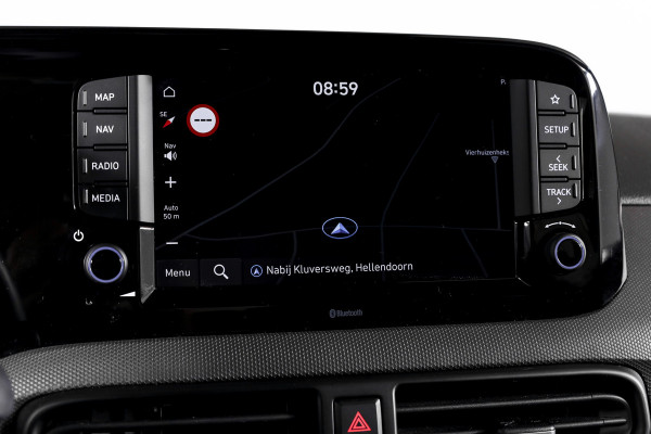 Hyundai i10 1.0 Comfort Smart | Cruise | Stoel-+Stuurverw. | PDC | Camera | NAV + App. Connect | Airco | DAB | LM 16" |