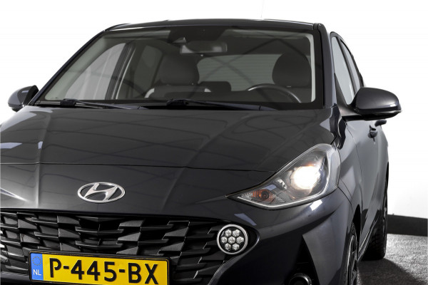 Hyundai i10 1.0 Comfort Smart | Cruise | Stoel-+Stuurverw. | PDC | Camera | NAV + App. Connect | Airco | DAB | LM 16" |