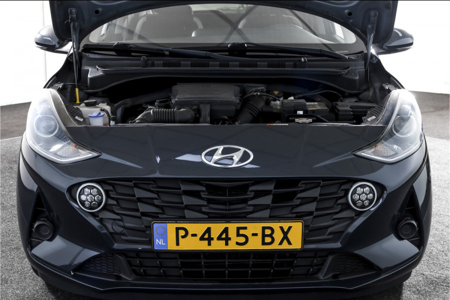 Hyundai i10 1.0 Comfort Smart | Cruise | Stoel-+Stuurverw. | PDC | Camera | NAV + App. Connect | Airco | DAB | LM 16" |