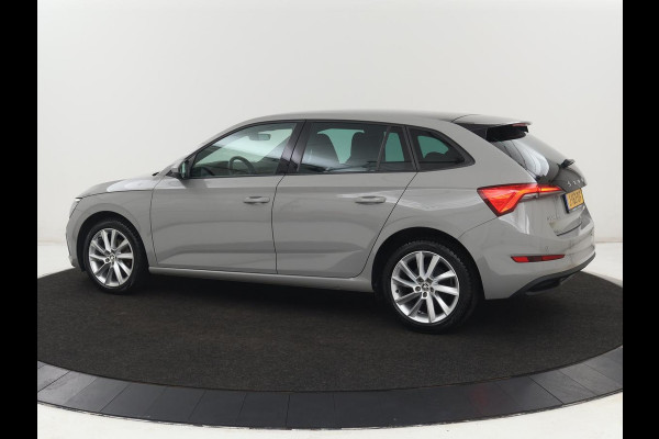 Škoda SCALA 1.0 TSI Sport | Automaat | Panoramadak | Carplay | Full LED | Climate control | Sportstoelen | Parkeerhulp | Cruise control | Bluetooth | 17'' | Getint glas