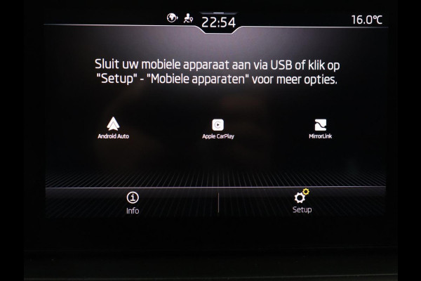 Škoda SCALA 1.0 TSI Sport | Automaat | Panoramadak | Carplay | Full LED | Climate control | Sportstoelen | Parkeerhulp | Cruise control | Bluetooth | 17'' | Getint glas