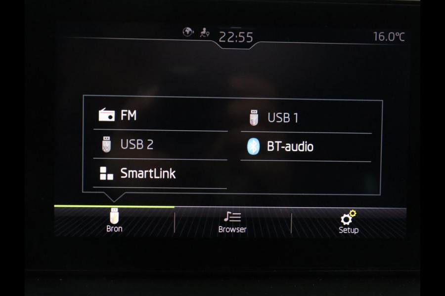 Škoda SCALA 1.0 TSI Sport | Automaat | Panoramadak | Carplay | Full LED | Climate control | Sportstoelen | Parkeerhulp | Cruise control | Bluetooth | 17'' | Getint glas