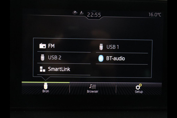 Škoda SCALA 1.0 TSI Sport | Automaat | Panoramadak | Carplay | Full LED | Climate control | Sportstoelen | Parkeerhulp | Cruise control | Bluetooth | 17'' | Getint glas