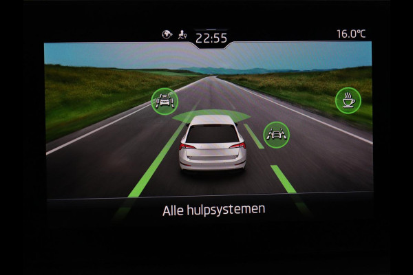 Škoda SCALA 1.0 TSI Sport | Automaat | Panoramadak | Carplay | Full LED | Climate control | Sportstoelen | Parkeerhulp | Cruise control | Bluetooth | 17'' | Getint glas