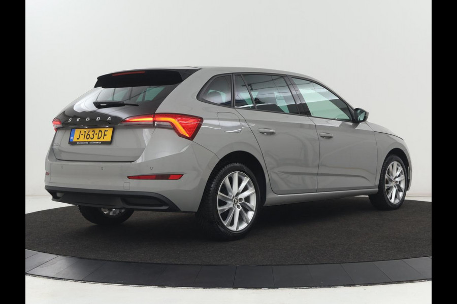 Škoda SCALA 1.0 TSI Sport | Automaat | Panoramadak | Carplay | Full LED | Climate control | Sportstoelen | Parkeerhulp | Cruise control | Bluetooth | 17'' | Getint glas