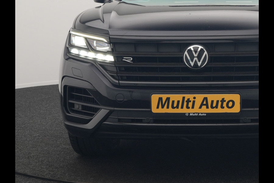 Volkswagen Touareg 3.0 TSi 4MOTION R PHEV 462pk Dealer O.H. | Luchtvering | Trekhaak Af Fabriek | Panodak | Adaptive Cruise | Lederen Sportstoelen Memory & Verwarmd | Camera | 21"L.M | Stuur Verwarmd | Keyless | Apple Carplay | Blis | Plug In Hybrid |