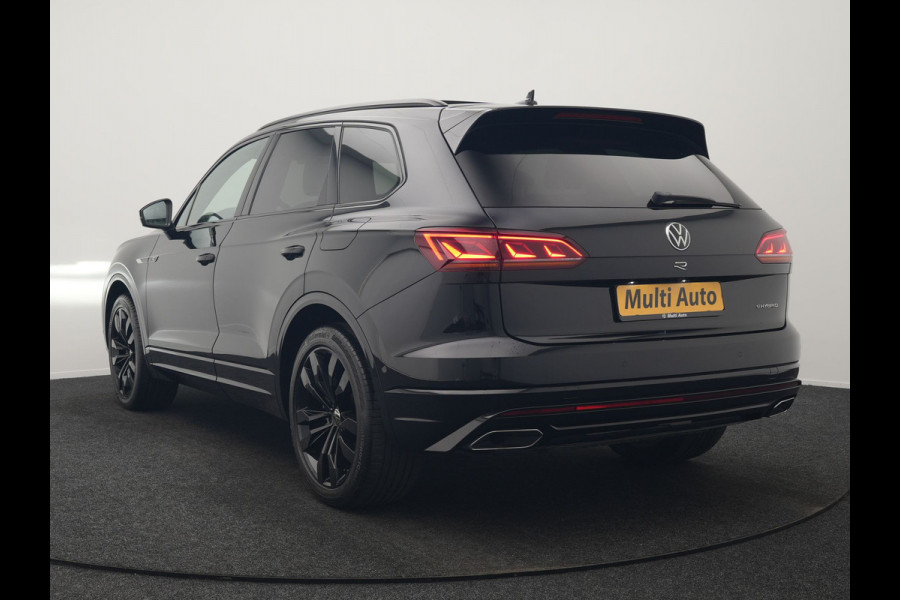 Volkswagen Touareg 3.0 TSi 4MOTION R PHEV 462pk Dealer O.H. | Luchtvering | Trekhaak Af Fabriek | Panodak | Adaptive Cruise | Lederen Sportstoelen Memory & Verwarmd | Camera | 21"L.M | Stuur Verwarmd | Keyless | Apple Carplay | Blis | Plug In Hybrid |