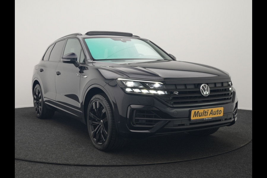 Volkswagen Touareg 3.0 TSi 4MOTION R PHEV 462pk Dealer O.H. | Luchtvering | Trekhaak Af Fabriek | Panodak | Adaptive Cruise | Lederen Sportstoelen Memory & Verwarmd | Camera | 21"L.M | Stuur Verwarmd | Keyless | Apple Carplay | Blis | Plug In Hybrid |