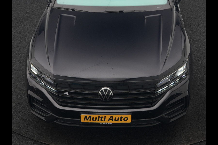 Volkswagen Touareg 3.0 TSi 4MOTION R PHEV 462pk Dealer O.H. | Luchtvering | Trekhaak Af Fabriek | Panodak | Adaptive Cruise | Lederen Sportstoelen Memory & Verwarmd | Camera | 21"L.M | Stuur Verwarmd | Keyless | Apple Carplay | Blis | Plug In Hybrid |