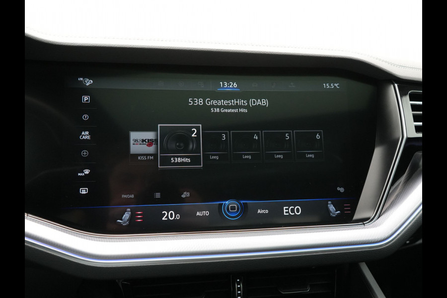 Volkswagen Touareg 3.0 TSi 4MOTION R PHEV 462pk Dealer O.H. | Luchtvering | Trekhaak Af Fabriek | Panodak | Adaptive Cruise | Lederen Sportstoelen Memory & Verwarmd | Camera | 21"L.M | Stuur Verwarmd | Keyless | Apple Carplay | Blis | Plug In Hybrid |