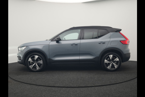 Volvo XC40 Recharge Pro 69kWh 231pk Dealer O.H. | Panodak | 360 Camera | Adaptive Cruise | Harman / Kardon | Alcantara Sportstoelen Memory & Verwarmd | Google Assistent | Stuur Verwarmd | Keyless | Blis | DAB |