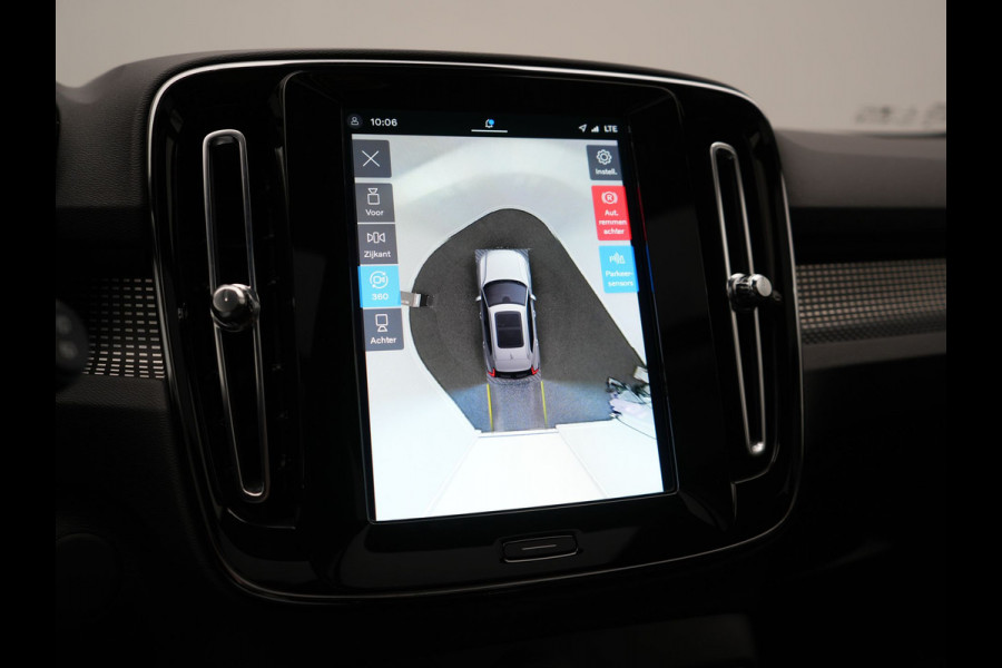 Volvo XC40 Recharge Pro 69kWh 231pk Dealer O.H. | Panodak | 360 Camera | Adaptive Cruise | Harman / Kardon | Alcantara Sportstoelen Memory & Verwarmd | Google Assistent | Stuur Verwarmd | Keyless | Blis | DAB |