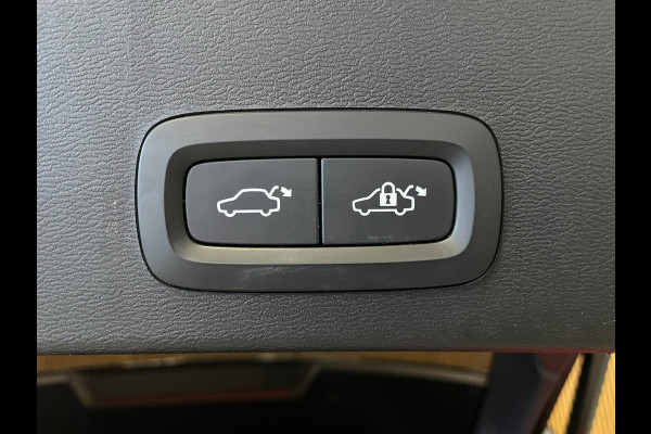 Volvo XC40 Recharge Core|94% SOH|BLACK|ACC|CAMERA|APPLE CARPLAY/ANDROID AUTO|STOEL+STUURVERW|ELEK.KLEP|NL-AUTO|NAP|INC.BTW|1e EIG|