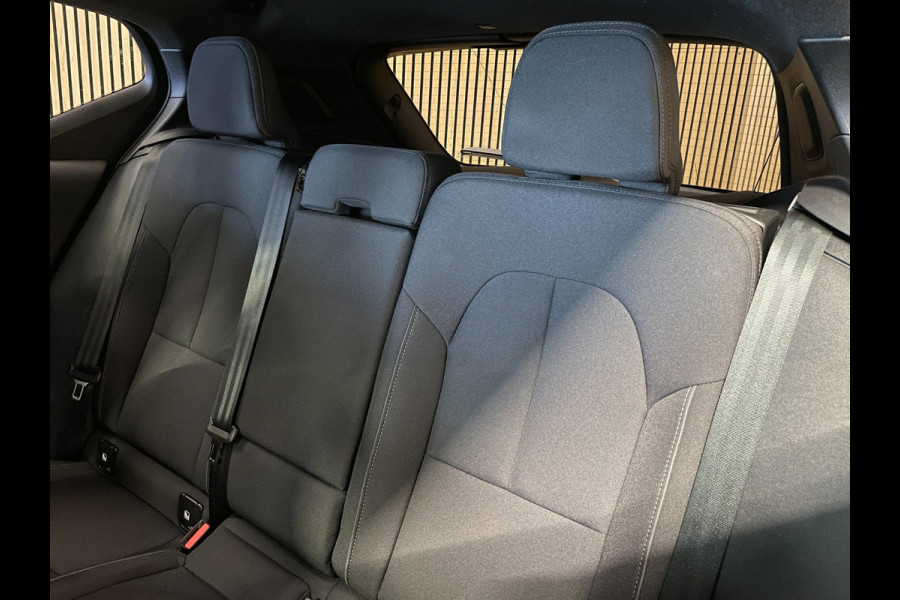Volvo XC40 Recharge Core|94% SOH|BLACK|ACC|CAMERA|APPLE CARPLAY/ANDROID AUTO|STOEL+STUURVERW|ELEK.KLEP|NL-AUTO|NAP|INC.BTW|1e EIG|