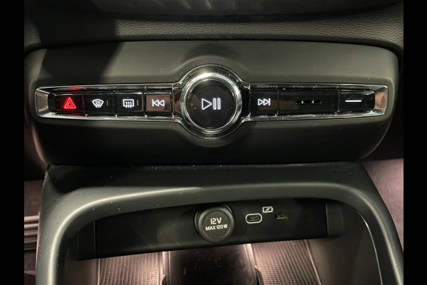 Volvo XC40 Recharge Core|94% SOH|BLACK|ACC|CAMERA|APPLE CARPLAY/ANDROID AUTO|STOEL+STUURVERW|ELEK.KLEP|NL-AUTO|NAP|INC.BTW|1e EIG|