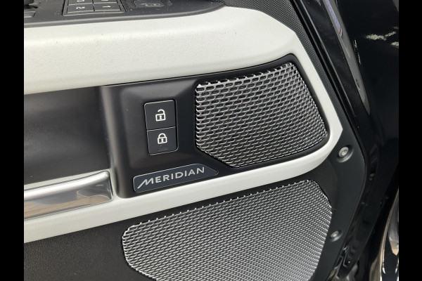 Land Rover Defender 2.0 D240 110 VAN 360°Cam Carplay Memory Trekhaak(3500) Grijs kenteken