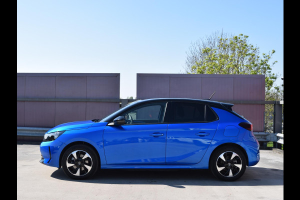 Opel Corsa Electric Long Range Yes 51 kWh SOH 97% | PARKEERSENSOREN | CARPLAY | WINTERPAKKET |