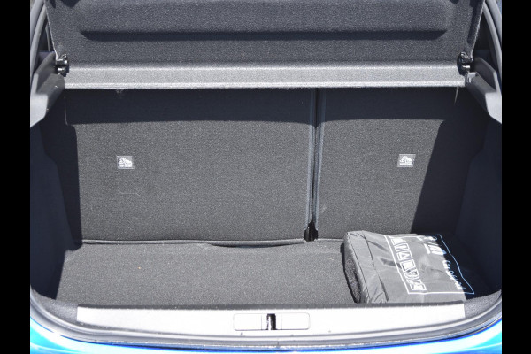 Opel Corsa Electric Long Range Yes 51 kWh SOH 97% | PARKEERSENSOREN | CARPLAY | WINTERPAKKET |