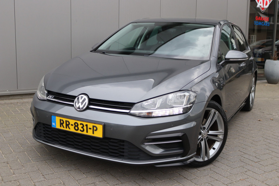 Volkswagen Golf 1.5 TSI 150PK Highline Business R Navigatie/Camera/Stoelverwarming/Adaptive-cruisecontrol